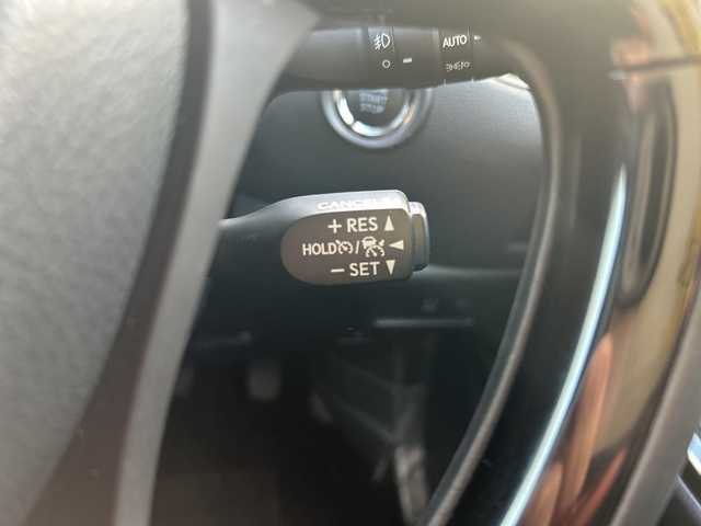 トヨタ Ｃ－ＨＲ G－T モード ネロ セーフティプラス 秋田県 2021(令3)年 8.8万km ホワイトパールクリスタルシャイン ・純正ナビ　/・Ｂｌｕｅｔｏｏｔｈ　/・AppleCarPlay/・ＡｎｄｒｏｉｄAuto/・全方位カメラ　/・ＥＴＣ　/・ターボ　/・４ＷＤ　/・シートヒーター　/・ハーフレザー　/・ＡＢＳ　/・横滑り防止/・レーンキープアシスト/・クルーズコントロール　/・純正アルミホイール /・純正フロアマット /・純正エアロ/・オートライト/・オートハイビーム/・LEDヘッドライト/・電動格納ミラー/・寒冷地仕様/・スペアキー/・エンジンスタートボタン