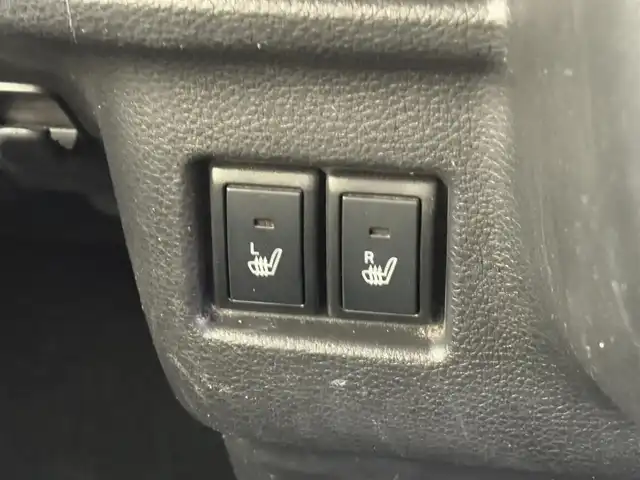 スズキ スペーシア ギア HYBRID XZ 大分県 2019(令1)年 3.5万km アクティブイエロー/ガンメタリック2トーン ・メモリーナビ(CD/DVD/BT/SD)/・バックカメラ/・フルセグテレビ/・衝突軽減ブレーキ/・両側パワースライドドア/・ETC/・ドラレコ/・シートヒーター/・オートハイビーム/・ステアリングリモコン/・スタートキー/・プッシュスタートボタン