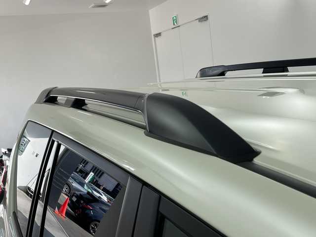 トヨタ ランドクルーザー プラド TX 群馬県 2023(令5)年 1.7万km ホワイトパールクリスタルシャイン 純正９インチナビ/・フルセグTV/AM/FM/Bluetooth/Miracast/Apple Carplay/AndroidAuto/純正９インチナビ　ブラックルーフレール　モデリスタエアロ　アダプティブクルーズコントロール　衝突被害軽減　横滑り防止　バックカメラ　レーンキープアシスト　ＥＴＣ　ダウンヒルアシストコントロール　禁煙車