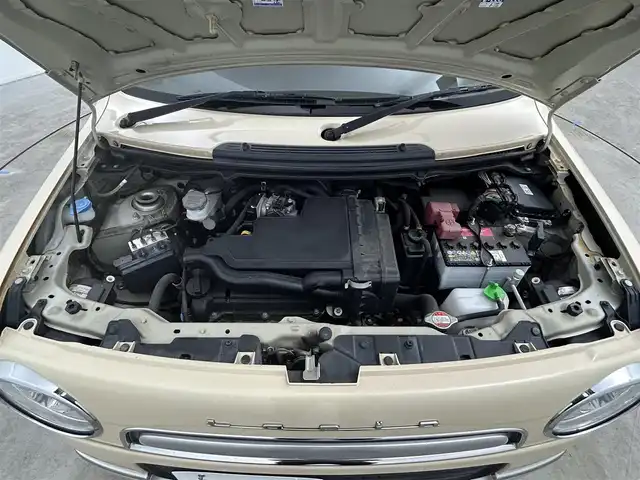 スズキ ラパン X 岡山県 2013(平25)年 7.4万km ミルクティーベージュメタリック メモリーナビ/【Bluetooth/フルセグTV/CD/DVD】/型番:CN-RE05D/スマートキー/プッシュスタート/ビルトインＥＴＣ/キセノンヘッドライト/オートライト/アイドリングストップ/ショコラ専用シート/純正フロアマット/禁煙車/横滑り防止装置/ドアバイザー/取扱説明書/ナビ取扱説明書