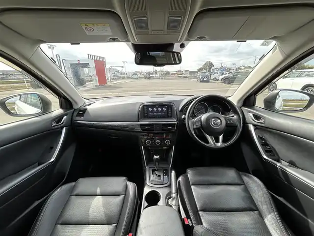 マツダ ＣＸ－５ XD Lパッケージ 佐賀県 2013(平25)年 7.2万km クリスタルホワイトパールマイカ リアビークルモニタリングシステム/トラクションコントロールシステム/BOSEサウンド/純正7型ナビゲーション[C9M4 V6 650]/AM　FM　CD　DVD　BT　フルセグTV/バックカメラ/デジタルインナーミラー/ETC/シートヒーター(前席)/革巻きステアリング/ステアリングリモコン/純正フロアマット/純正19インチアルミホイール/フォグライト/ドアバイザー