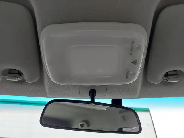 ホンダ Ｎ ＯＮＥ プレミアム Lパッケージ 東京都 2012(平24)年 13万km パープル スマートフォン連携ディスプレイオーディオ　CN-G520D/バックカメラ/ETC/アレルクリーンシート/ECON/14インチ純正アルミホイール/横滑り防止装置/HIDヘッドライト/オートライト/純正フロアマット/ドアバイザー