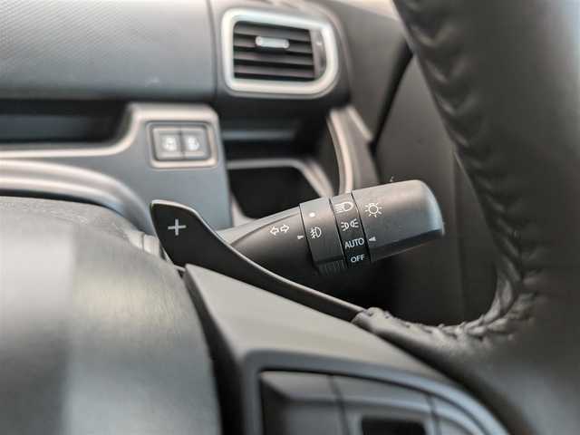 スズキ ソリオ バンディット HV MV 福岡県 2020(令2)年 4.4万km ピュアホワイトP ワンオーナー/メモリナビ(AVIC-RWS901II)/フルセグテレビ/全方位モニター/バックカメラ/ドライブレコーダー/アイドリングストップ/追従機能付クルーズコントロール/ドアバイザー/プッシュスタート/両側パワースライドドア/ETC/スマートキー×2/整備記録簿(R3、R4、R5)/純正AW（夏タイヤつき）4本別途
