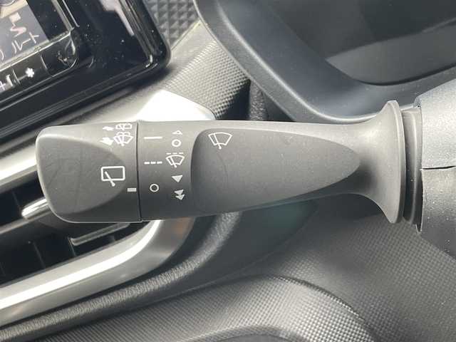 ダイハツ ロッキー プレミアム 滋賀県 2021(令3)年 4.4万km ナチュラルベージュマイカM 純正9型SDナビ/・CD DVD /・Bluetooth/・フルセグTV /・HDMI/バックカメラ/前後ドライブレコーダー/ビルトインETC/衝突軽減ブレーキ/レーダークルーズコントロール/レーンキープアシスト/オートハイビーム/コーナーセンサー/ブラインドスポットモニター/シートヒーター/ハーフレザーシート/ステアリングリモコン/電格ミラー/ドアバイザー/LEDヘッドライト/フォグライト/リヤフォグライト/スタッドレス積載