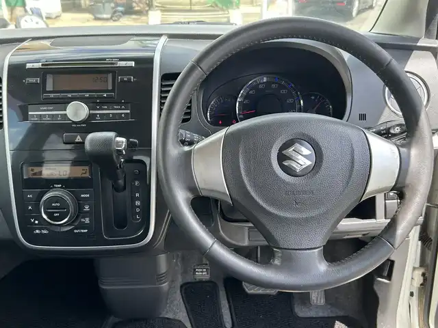 スズキ ワゴンＲ スティングレー X 福島県 2010(平22)年 7.5万km パールホワイト ４WD/D席シートヒーター/CD/AM・FM/フォグランプ/純正フロアマット/ドアバイザー/プッシュスタート/スマートキー/パワーウィンドウ/取説あり