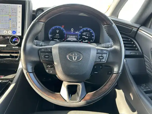 トヨタ アルファード Z 東京都 2024(令6)年 0.6万km プラチナホワイトパールマイカ ワンオーナー/Toyota Safety Sense/・プリクラッシュセーフティ（歩行者［昼夜］・自転車運転者［昼］・自動二輪車［昼］検知機能付衝突回避支援タイプ/ミリ波レーダー＋単眼カメラ方式)/・レーントレーシングアシスト［LTA］+レーンディパーチャーアラート［LDA］/・レーダークルーズコントロール(全車速追従機能付)/・アダプティブハイビームシステム［AHS］/・ロードサインアシスト［RSA］/・ドライバー異常時対応システム/・プロアクティブドライビングアシスト［PDA］/・発信遅れ告知機能/・ブラインドスポットモニター［BSM］+安心降車アシスト(ドアオープン制御付)［SEA］+後方車両接近告知+周辺車両接近時サポート(通報提案機能)+後方車両への接近警報+セカンダリーコリジョンブレーキ(停車中後突対応)/パーキングブレーキサポート/パノラミックビューモニター/14インチHDディスプレイナビゲーションシステム/・地デジ(12セグ/ワンセグ)/・Bluetooth/・Apple CarPlay/Android Auto/・USB/快適温熱シート+ベンチレーションシート/保証書・取説・スペアキー１本
