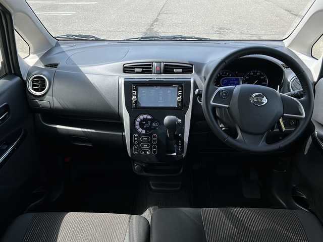 日産 デイズ ハイウェイスターG ターボ 秋田県 2016(平28)年 8.5万km ホワイトパール 純正メモリナビ/純正CD、DVD、BT、フルセグ/全周囲カメラ/純正15インチアルミ/４WD