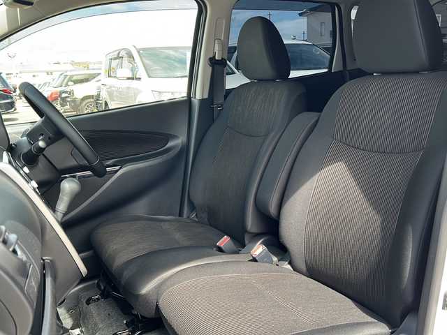 日産 デイズ ハイウェイスターG ターボ 秋田県 2016(平28)年 8.5万km ホワイトパール 純正メモリナビ/純正CD、DVD、BT、フルセグ/全周囲カメラ/純正15インチアルミ/４WD