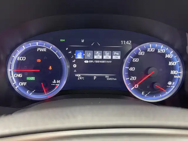 トヨタ クラウン ハイブリッド RS アドバンス Four 福井県 2019(平31)年 5.6万km プレシャスブラックパール ４WD/純正ナビゲーション/【AM/FM/CD/DVD/Bluetooth/フルセグTV】/【USB/AUX】/全方位カメラ/ETC/クルーズコントロール（追従有）/車線逸脱警報機能/衝突軽減ブレーキ/プッシュスタート/スマートキー/スペアキー/オートライト/LEDヘッドライド/取扱説明書/新車時保証書