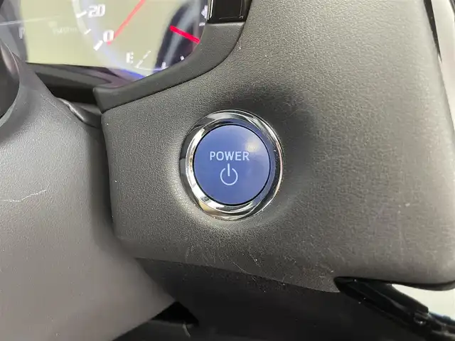 トヨタ クラウン ハイブリッド RS アドバンス Four 福井県 2019(平31)年 5.6万km プレシャスブラックパール ４WD/純正ナビゲーション/【AM/FM/CD/DVD/Bluetooth/フルセグTV】/【USB/AUX】/全方位カメラ/ETC/クルーズコントロール（追従有）/車線逸脱警報機能/衝突軽減ブレーキ/プッシュスタート/スマートキー/スペアキー/オートライト/LEDヘッドライド/取扱説明書/新車時保証書