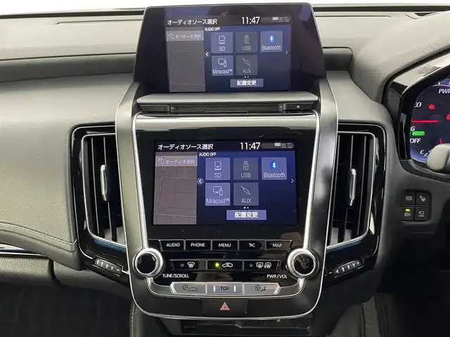 トヨタ クラウン ハイブリッド RS アドバンス Four 福井県 2019(平31)年 5.6万km プレシャスブラックパール ４WD/純正ナビゲーション/【AM/FM/CD/DVD/Bluetooth/フルセグTV】/【USB/AUX】/全方位カメラ/ETC/クルーズコントロール（追従有）/車線逸脱警報機能/衝突軽減ブレーキ/プッシュスタート/スマートキー/スペアキー/オートライト/LEDヘッドライド/取扱説明書/新車時保証書