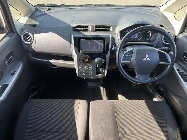 三菱 ｅＫカスタム G 岡山県 2015(平27)年 6.6万km ショコラブラウンP 登録時走行距離65634km/社外ナビ/（AM/FM/CD/DVD/BT）/全方位カメラ/アイドリングストップ/電格ミラー/オートエアコン/プッシュスタート/スマートキー/純正14インチアルミホイール