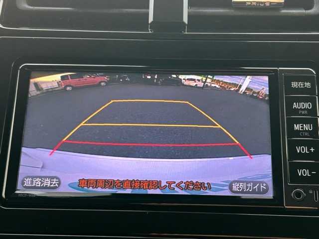 トヨタ プリウス E 千葉県 2016(平28)年 8.1万km スーパーホワイトⅡ 純正ナビ/Bluetooth/ワンセグTV/バックカメラ/ETC/ドライブレコーダー/社外エアロ/プリクラッシュセーフティ/レーンディパーチャアラート/オートハイビーム/クルーズコントロール/スマートキー/スペアキー×１/ステアリングスイッチ/純正フロアマット/保証書・取扱説明書