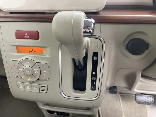 スズキ ラパン S セレクション 三重県 2018(平30)年 1.9万km ブリスクブルーメタリック/ホワイト2トーンルーフ /禁煙車//純正7インチディーラーオプションナビ/　フルセグTV/Bluetooth//衝突軽減ブレーキ//前席シートヒーター//スマートキー//純正HIDヘッドライト//アイドリングストップ//フロアマット//AAC//プッシュスタート//ベンチシート//電格ミラー//ブリスクブルーM/ホワイト2トーン:DRT