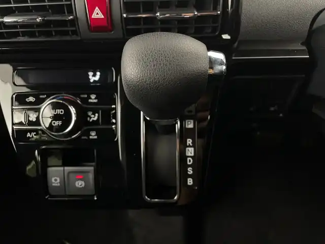 スバル シフォン カスタムR 新潟県 2024(令6)年 0.7万km ライトブルー スマートアシスト/純正9インチナビ/Bluetooth/フルセグTV/バックカメラ/両側パワースライドドア/LEDオートライト/ハーフレザーシート/シートヒーター/純正14インチアルミホイール/アイドリングストップ/コーナーセンサー/スマートキー