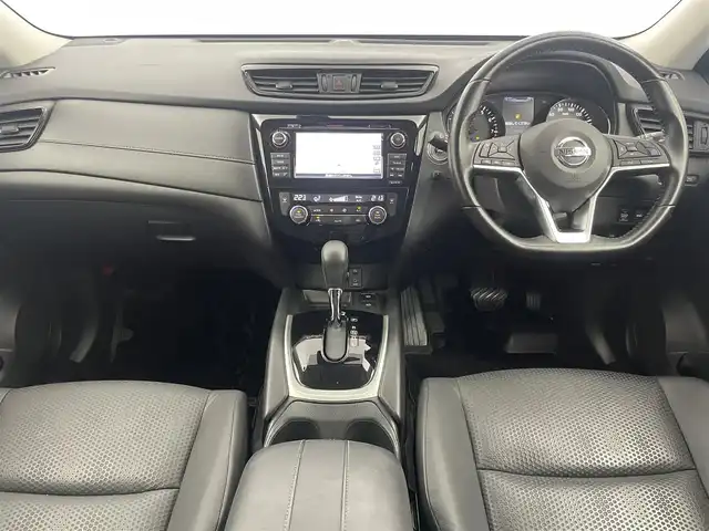 日産 エクストレイル 20Xi 埼玉県 2019(令1)年 4.2万km ガーネットレッド エマージェンシーブレーキ/車線逸脱警報/オートハイビーム/パーキングアシスト/純正ナビ/・フルセグ・CD・DVD・Bluetooth・SD/アラウンドビューモニター/プロパイロット/パワーバックドア/インテリジェントルームミラー/レーダークルーズコントロール/電動パーキング/アイドリングストップ/LEDヘッドライト（オートライト）/横滑り防止装置/スマートキー/プッシュスタート