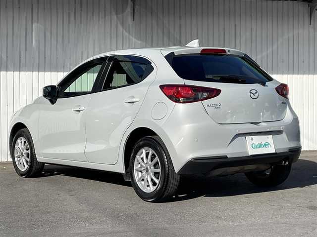マツダ マツダ２ 15S スマートエディション 新潟県 2022(令4)年 4.7万km セラミックM ワンオーナー/4WD/純正メモリナビ/・AM/FM/フルセグ/Bluetooth/USB/全周囲モニター/純正ビルトインETC/フルフラットシート/純正フロアマット/社外15インチAW夏タイヤ/オートライト/オートマチックハイビーム/純正キセノンヘッドライト/ABS/横滑り防止機能/前後コーナーセンサー/レーンキープアシスト/盗難防止装置/保証書/取扱説明書