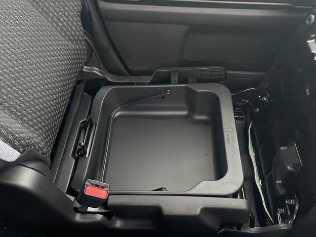 スズキ ハスラー HYBRID G 岩手県 2024(令6)年 1.1万km オフブルーM 社外ディスプレイオーディオ/AM/FM/CD/DVD/Bluetooth/レーダークルーズコントロール/衝突被害軽減ブレーキ/レーンキープアシスト/横滑り防止装置/アイドリングストップ/シートヒーター/オートライト/HIDヘッドライト/スマートキー/プッシュスタート/電動格納ミラー/純正15インチAW/純正フロアマット/純正ドアバイザー/保証書/取扱説明書