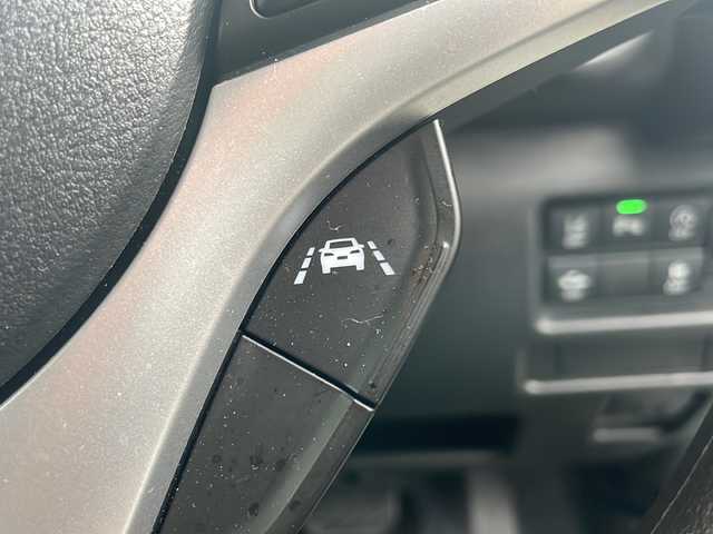 スズキ ハスラー HYBRID G 岩手県 2024(令6)年 1.1万km オフブルーM 社外ディスプレイオーディオ/AM/FM/CD/DVD/Bluetooth/レーダークルーズコントロール/衝突被害軽減ブレーキ/レーンキープアシスト/横滑り防止装置/アイドリングストップ/シートヒーター/オートライト/HIDヘッドライト/スマートキー/プッシュスタート/電動格納ミラー/純正15インチAW/純正フロアマット/純正ドアバイザー/保証書/取扱説明書