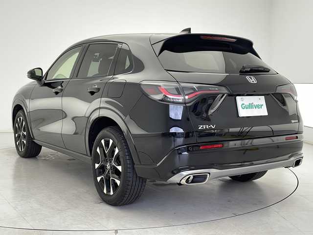 ホンダ ＺＲ－Ｖ ハイブリッド e:HEV Z 千葉県 2024(令6)年 0.6万km クリスタルブラックパール 禁煙車/本革シート/前席シートヒーター/前席パワーシート/純正インターナビ・フルセグTV/マルチビューカメラ/BOSEサラウンドシステム/ハンズフリーパワーバックドア/ホンダセンシング/衝突軽減ブレーキ/後方誤発進抑制機能/歩行者事故低減ステアリング/渋滞追従機能付アダプティブクルーズコントロール/車線維持支援システム/先行車発進お知らせ機能/標識認識機能/ブラインドスポットインフォメーション/後退出庫サポート/誤発進抑制機能/近距離衝突軽減ブレーキ/路外逸脱抑制機能/トラフィックジャムアシスト/パーキングセンサーシステム/純正１８インチアルミホイール/ワイヤレス充電器/パドルシフト/ステアヒーター/LEDヘッドライト/プッシュスタート/スマートキー/ビルトインETC2.0/新車時保証書/取扱説明書
