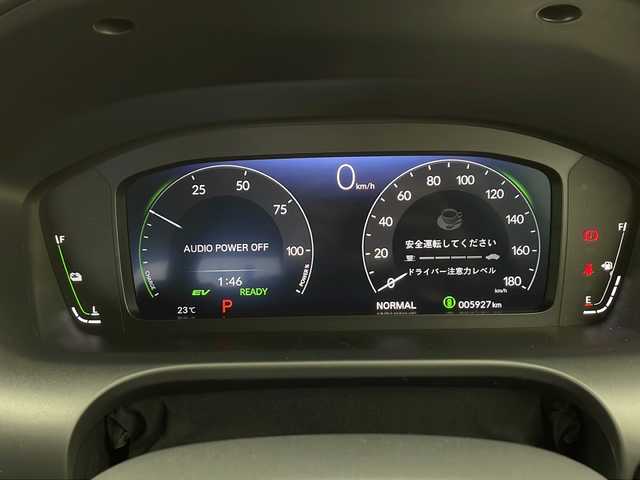 ホンダ ＺＲ－Ｖ ハイブリッド e:HEV Z 千葉県 2024(令6)年 0.6万km クリスタルブラックパール 禁煙車/本革シート/前席シートヒーター/前席パワーシート/純正インターナビ・フルセグTV/マルチビューカメラ/BOSEサラウンドシステム/ハンズフリーパワーバックドア/ホンダセンシング/衝突軽減ブレーキ/後方誤発進抑制機能/歩行者事故低減ステアリング/渋滞追従機能付アダプティブクルーズコントロール/車線維持支援システム/先行車発進お知らせ機能/標識認識機能/ブラインドスポットインフォメーション/後退出庫サポート/誤発進抑制機能/近距離衝突軽減ブレーキ/路外逸脱抑制機能/トラフィックジャムアシスト/パーキングセンサーシステム/純正１８インチアルミホイール/ワイヤレス充電器/パドルシフト/ステアヒーター/LEDヘッドライト/プッシュスタート/スマートキー/ビルトインETC2.0/新車時保証書/取扱説明書
