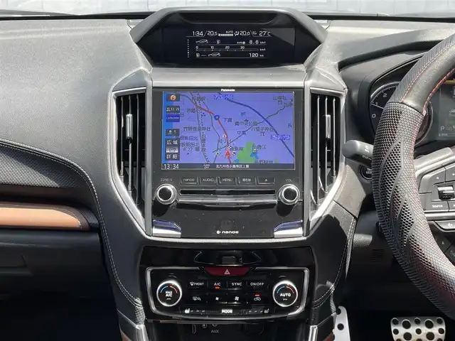 スバル フォレスター ハイブリッド アドバンス 福岡県 2020(令2)年 4.5万km クリスタルブラックシリカ ワンオーナー/STIエアロ（フロント・サイド・リア）/サンルーフ/純正8インチメモリナビ【CN-LR840DFD】/（AM/FM/CD/DVD/Bluetooth/iPod/USB/フルセグTV）/アイサイト/・後側方警戒支援/・誤後進抑制制御/・横滑り防止機能/・車線逸脱防止装置/・後退時ブレーキアシスト/・オートビークルホールド/・プリクラッシュブレーキ/・全車速追従機能付クルーズコントロール/・定速クルーズコントロール/・先行車発進装置/クリアランスソナー/コナーセンサー/盗難防止装置/パワーバックドア/メモリーハイト機能/純正18インチアルミホイール/茶色レザーシート/スマートリアビューミラー/ステアリングヒーター/シートヒーター（全席）/プッシュスタート/パドルシフト/ECOモード/フロント/サイドカメラ/ビルトインETC/nanoe付エアコン/純正前後ドライブレコーダー【DR-6980】/ISOFIX/電格ウィンカーミラー/ドアバイザー/純正ラバー　フロアマット/2.1A電源ソケット×2/USB端子×1/スペアキー×1/保証書/取扱説明書/ナビ取扱説明書/ドライブレコーダー取扱説明書