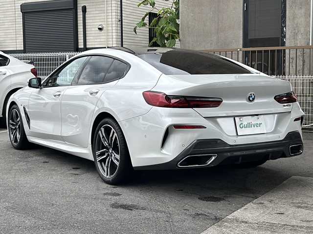 ＢＭＷ ８４０ｉ グランクーペ Mスポーツ 京都府 2020(令2)年 6.3万km ミネラルホワイト ナビ　ＴＶ　/全方位カメラ/ハーマンカードン　/サンルーフ　/レザーシート　/エアーシート　/レーンキープアシスト　/衝突軽減ブレーキ　/ＬＥＤオートライト　/ＨＵＤ　/パドルシフト　/クルーズコントロール　/ＥＴＣ/全ドアイージークロージャー/純正19AW/スマートキー/スペアキー/保証書・取扱説明書