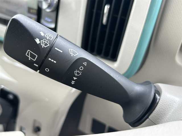 ダイハツ ムーヴ キャンバス G メイクアップ リミテッド　SAⅢ 熊本県 2019(平31)年 6.1万km パールホワイトⅢ/ファインミントメタリック 2トーン 社外メモリナビ/・AM/FM/CD/DVD/SD/iPod/・Bluetooth/・フルセグTV/スマートアシストIII/・衝突警報機能/・衝突回避支援ブレーキ機能/・車線逸脱警報機能/・誤発信抑制機能（前後）/・先行車発進お知らせ機能/・オートハイビーム/ETC/前方ドライブレコーダー/両側パワースライドドア/プッシュスタート/ステアリングスイッチ/ハンズフリーマイク/ドアバイザー/電動格納ミラー/ウィンドウロック/アイドリングストップ