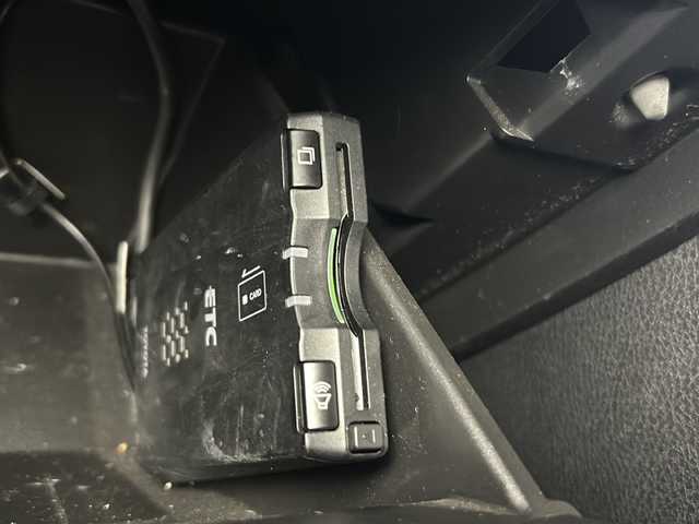 トヨタ ８６ GT 愛知県 2014(平26)年 3.9万km クリスタルブラックシリカ 禁煙車/純正7インチSDナビ/（CD/DVD/Bluetooth/フルセグTV/SD)/バックカメラ/ETC/ドライブレコーダー/純正17インチアルミホイール/スマートキー/プッシュスタート/横滑り防止装置/オートライト/W＋サイドエアバッグ