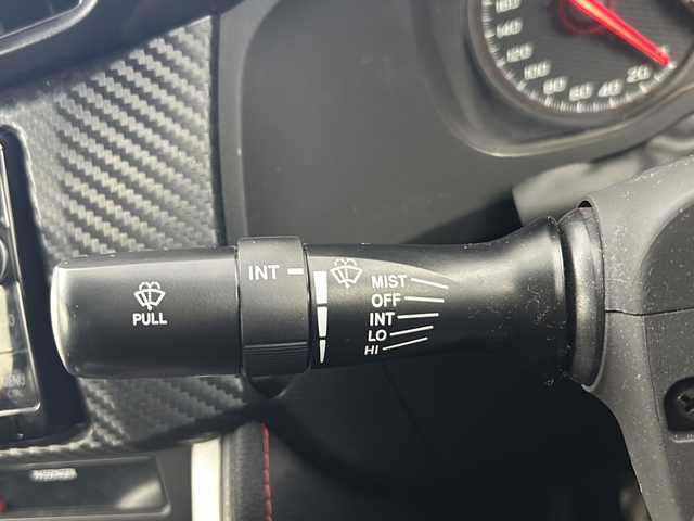 トヨタ ８６ GT 愛知県 2014(平26)年 3.9万km クリスタルブラックシリカ 禁煙車/純正7インチSDナビ/（CD/DVD/Bluetooth/フルセグTV/SD)/バックカメラ/ETC/ドライブレコーダー/純正17インチアルミホイール/スマートキー/プッシュスタート/横滑り防止装置/オートライト/W＋サイドエアバッグ