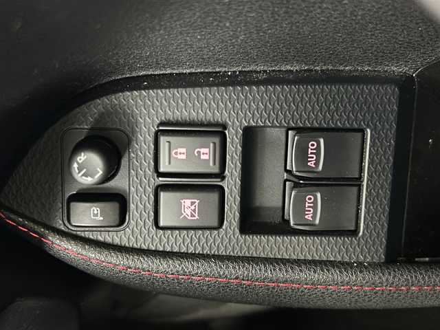 トヨタ ８６ GT 愛知県 2014(平26)年 3.9万km クリスタルブラックシリカ 禁煙車/純正7インチSDナビ/（CD/DVD/Bluetooth/フルセグTV/SD)/バックカメラ/ETC/ドライブレコーダー/純正17インチアルミホイール/スマートキー/プッシュスタート/横滑り防止装置/オートライト/W＋サイドエアバッグ