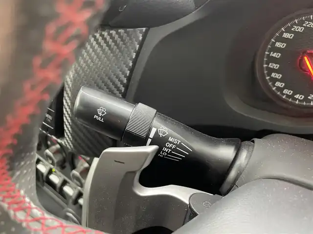 トヨタ ８６ GT 群馬県 2014(平26)年 3.9万km クリスタルブラックシリカ 純正ディーラーナビ（NSZN-W64T)/・CD/DVD/SD/Bluetooth/フルセグTV/===============/純正ナビ　バックカメラ　ドライブレコーダー　パドルシフト　純正１７インチアルミホイール　スマートキー　プッシュスタート　Ｂｌｕｅｔｏｏｔｈ　ＨＩＤヘッドライト　オートライト　Ｆフォグ　ＥＴＣ　禁煙車