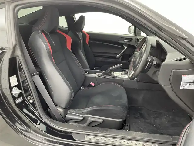 トヨタ ８６ GT 群馬県 2014(平26)年 3.9万km クリスタルブラックシリカ 純正ディーラーナビ（NSZN-W64T)/・CD/DVD/SD/Bluetooth/フルセグTV/===============/純正ナビ　バックカメラ　ドライブレコーダー　パドルシフト　純正１７インチアルミホイール　スマートキー　プッシュスタート　Ｂｌｕｅｔｏｏｔｈ　ＨＩＤヘッドライト　オートライト　Ｆフォグ　ＥＴＣ　禁煙車