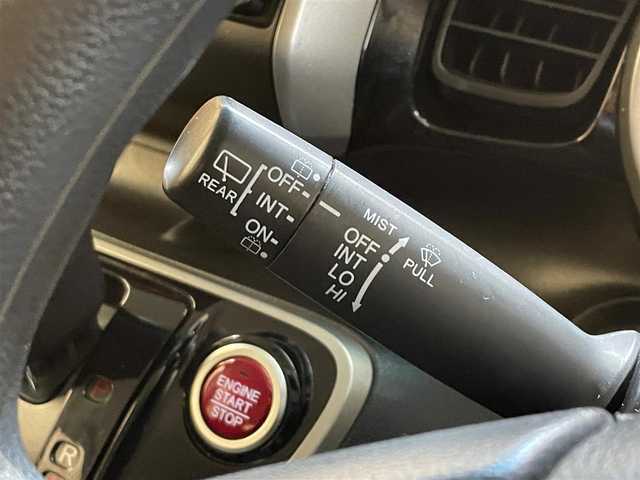 ホンダ Ｎ ＢＯＸ カスタム G Lパッケージ 岩手県 2012(平24)年 10.5万km クリスタルブラックパール ４WD/左側パワースライドドア/両側イージークローザードア/横滑り防止装置/アイドリングストップ/ヒルスタートアシスト/フルオートエアコン/ヒーテッドドアミラー/チップアップリヤシート/純正ナビ/（CD/DVD/フルセグ/SD/HDD）/ステアリングスイッチ/バックカメラ/ETC/オートライト/HIDヘッドライト/フォグライト/社外14インチアルミホイール