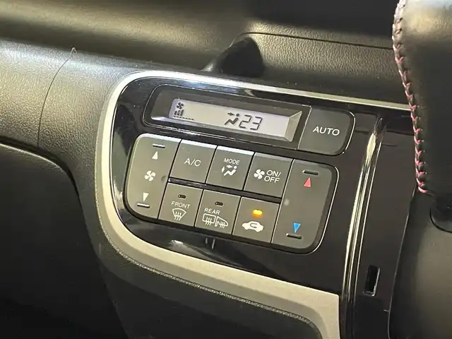 ホンダ Ｎ ＢＯＸ カスタム G Lパッケージ 岩手県 2012(平24)年 10.5万km クリスタルブラックパール ４WD/左側パワースライドドア/両側イージークローザードア/横滑り防止装置/アイドリングストップ/ヒルスタートアシスト/フルオートエアコン/ヒーテッドドアミラー/チップアップリヤシート/純正ナビ/（CD/DVD/フルセグ/SD/HDD）/ステアリングスイッチ/バックカメラ/ETC/オートライト/HIDヘッドライト/フォグライト/社外14インチアルミホイール