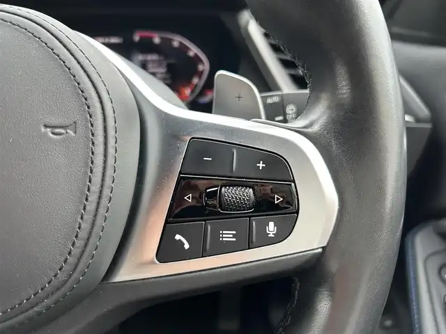 ＢＭＷ Ｍ１３５ｉ xDrive 東京都 2020(令2)年 4.7万km サファイアブラックP ワンオーナー/純正HDDナビ/FM・AM/Bluetooth//バックカメラ/ETC2.0/インテリジェントセーフティ/アダクティブクルーズコントロール/PDC自動起動/アクティブPDC緊急ブレーキ/パーキングアシスト/シートヒーター/パワーシート/パワーテールゲート/LEDヘッドライト/純正フロアマット/純正18インチAW/保証書/取扱説明書/スペアキー