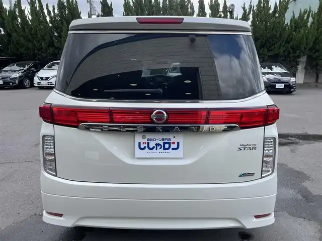 日産 エルグランド 250ハイウェイスター 和歌山県 2011(平23)年 11.2万km ブリリアントホワイトパール (株)IDOMが運営する【じしゃロン和歌山店】の自社ローン対象車両になります。こちらは現金ご利用時の価格です。/自社ローンご希望の方は別途その旨お申付け下さい。/RS-R車高調/純正SDメモリナビ/(AM/FM/CD/DVD/AUX/ipod)/両側パワースライドドア/切り替え式４WD/純正エンジンスターター/前方ドライブレコーダー/純正後席用モニター/バックカメラ/プッシュスタート/後席サンシェード/横滑り防止装置/オットマン/スマートキー/スペアキー×１/ナビリモコン付/ビルトインETC/三列シート/オットマン/電動格納ミラー/バニティミラー/純正AW付冬タイヤ積込/(225/55/R18)