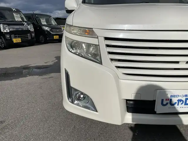 日産 エルグランド 250ハイウェイスター 和歌山県 2011(平23)年 11.2万km ブリリアントホワイトパール (株)IDOMが運営する【じしゃロン和歌山店】の自社ローン対象車両になります。こちらは現金ご利用時の価格です。/自社ローンご希望の方は別途その旨お申付け下さい。/RS-R車高調/純正SDメモリナビ/(AM/FM/CD/DVD/AUX/ipod)/両側パワースライドドア/切り替え式４WD/純正エンジンスターター/前方ドライブレコーダー/純正後席用モニター/バックカメラ/プッシュスタート/後席サンシェード/横滑り防止装置/オットマン/スマートキー/スペアキー×１/ナビリモコン付/ビルトインETC/三列シート/オットマン/電動格納ミラー/バニティミラー/純正AW付冬タイヤ積込/(225/55/R18)