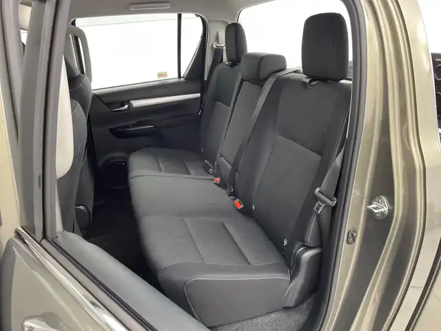 トヨタ ハイラックス Z 新潟県 2023(令5)年 5.2万km オキサイドブロンズM 4WD/純正ディーラーOPナビ/バックモニター/・AM/FM/CD/Bluetooth/フルセグ/アダプティブクルーズコントロ―ル/レーンキープアシスト/ターボ/ETC/純正LEDヘッドライト/オートライト/オートマチックハイビーム/純正リアガーニッシュ/純正フロアマット/純正17インチAW夏タイヤ/ABS/横滑り防止機能/AFS/前後コーナーセンサー/ダウンヒルアシストコントロール/保証書/取扱説明書