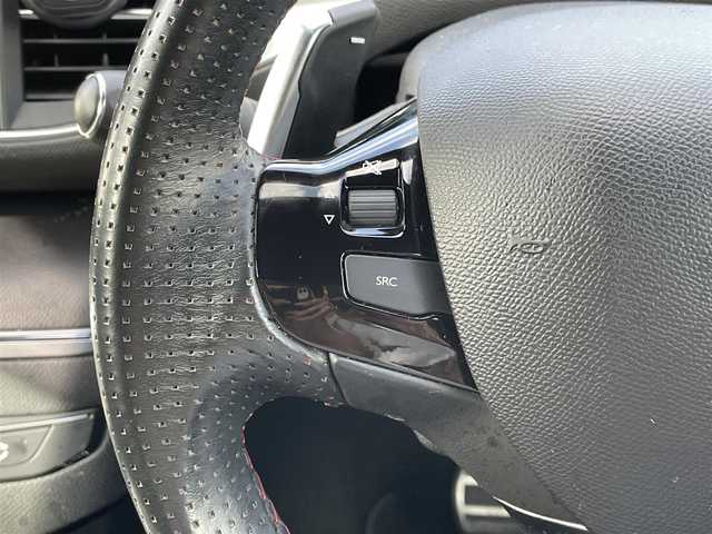 プジョー ３０８ GTライン ブルーHDi 岡山県 2020(令2)年 4.6万km GRIS ARTENSE 登録時走行距離46012km/純正ＳＤナビ/(AM/FM/USB/IPOD)/パーキングアシスト/アイドリングストップ/レーンキープアシスト/バックカメラ/ETC/クルーズコントロール/ＭＴモード付ＡＴ/ドライブレコーダー/オートマチックハイビーム/電動パーキングブレーキ/スマートキー/プッシュスタート/純正１７インチAW