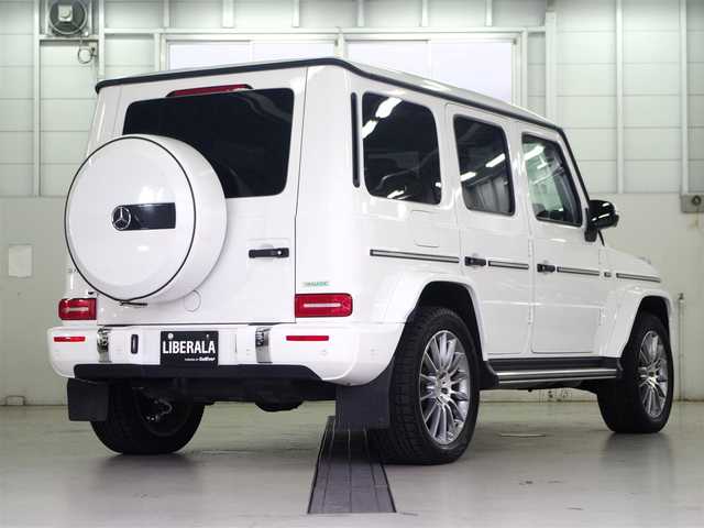 メルセデス・ベンツ ゲレンデヴァーゲン Ｇ４００ｄ AMGライン 兵庫県 2023(令5)年 2.6万km パール Gmanufakturプログラム/アダプティブダンピング/グレーレザーシート/ワンオーナー/純正デジタルインナーミラー/リラクゼーションシート/ラグジュアリーパッケージ