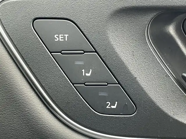 日産 エクストレイル G e－4ORCE 愛知県 2023(令5)年 5.1万km ブリリアントホワイトパール 純正ナビ　デジイン　ＨＵＤ　ＢＳＭ　全方位カメラ　プロパイロット　メモリーシート　追従クルコン　フルセグTV　ＵＳＢ　ワイヤレス充電　衝突軽減　シートヒーター前席&後席　ステアリングヒーター　パーキングアシスト　LEDライト　禁煙車　AC１００充電　２．０ETC　フォグ　合皮シート　セカンド席サンシェード　