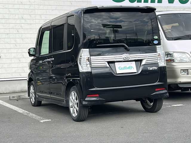 ダイハツ タント カスタム X 静岡県 2016(平28)年 8.2万km ブラックマイカメタリック /純正ナビ/地デジTV//純正CD DVD Bluetooth//バックカメラ//パワースライドドア//フォグランプ//純正14インチAW//スマートキー//LEDヘッドライト