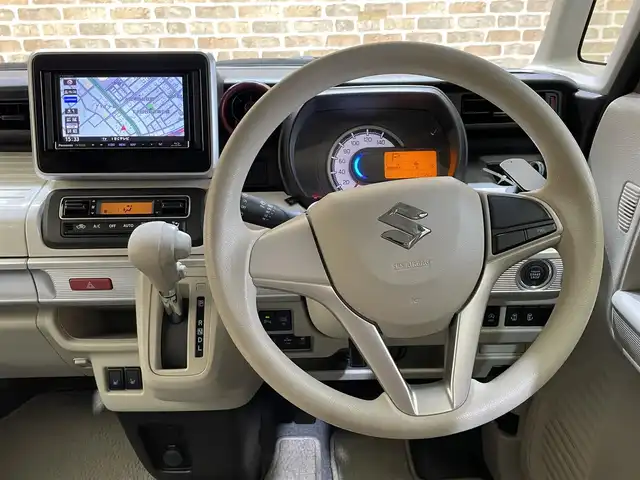 スズキ スペーシア HYBRID X 岩手県 2018(平30)年 11.3万km オフブルーメタリック/ホワイト2トーン ４WD/２トーンフールパッケージ/アップグレードパッケージ/ルーフレール/両側パワースライドドア/スリムサーキュレーター/両側パワースライドドア/デュアルセンサーブレーキサポート/車線逸脱警報/誤発進抑制機能/リヤパーキングセンサー/ハイビームアシスト/横滑り防止装置/アイドリングストップ/ロールサンシェード/前席シートヒーター/社外ナビ/フルセグTV/ETC/LEDヘッドライト/純正１４インチアルミホイール