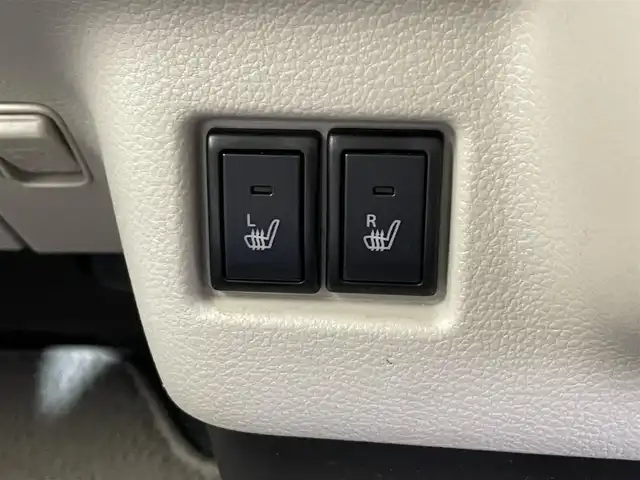 スズキ スペーシア HYBRID X 岩手県 2018(平30)年 11.3万km オフブルーメタリック/ホワイト2トーン ４WD/２トーンフールパッケージ/アップグレードパッケージ/ルーフレール/両側パワースライドドア/スリムサーキュレーター/両側パワースライドドア/デュアルセンサーブレーキサポート/車線逸脱警報/誤発進抑制機能/リヤパーキングセンサー/ハイビームアシスト/横滑り防止装置/アイドリングストップ/ロールサンシェード/前席シートヒーター/社外ナビ/フルセグTV/ETC/LEDヘッドライト/純正１４インチアルミホイール