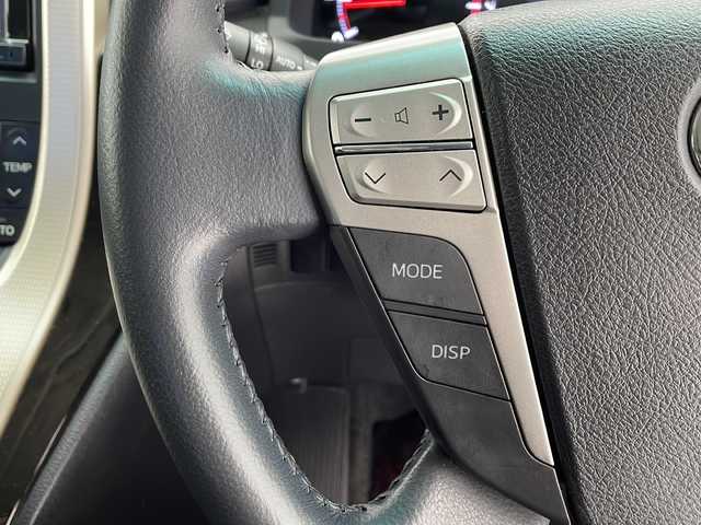 トヨタ ヴェルファイア 2．4Z ゴールデンアイズ 千葉県 2013(平25)年 5.3万km ブラック 衝突軽減ブレーキ/クルーズコントロール/前後コーナーセンサー/純正後席モニター　/純正ＳＤナビ/　DVD/CD/BT/FM/AM/フルセグTV/バックカメラ/ステアリングスイッチ/純正ビルトインＥＴＣ/社外前ドライブレコーダー/電動リアゲート/ＬＥＤヘッドライト　/オートライト/オットマン/ハーフレザーシート/純正アルミホイール/純正フロアマット