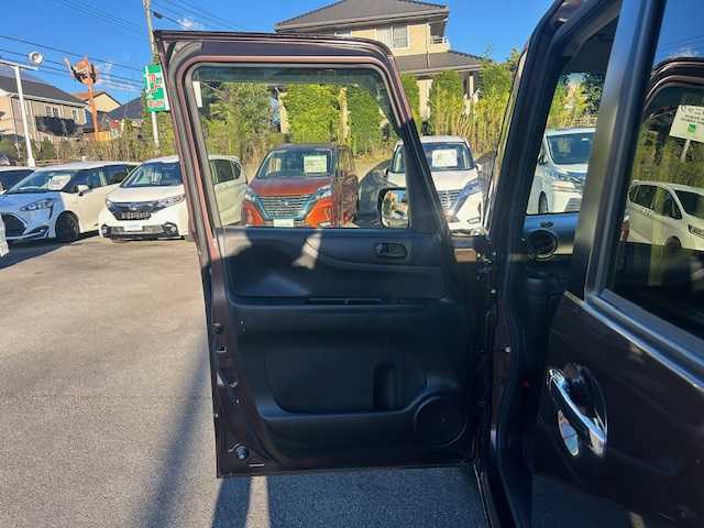 ホンダ Ｎ ＢＯＸ G SSパッケージ 静岡県 2017(平29)年 5.9万km プレミアムディープモカパール ●社外ナビ/（フルセグTV/CD/DVD/Bluetooth）/（CN-RE03D）/●運転席＆助手席シートヒーター/●オートライト/●ステアリングスイッチ/●電動格納ウインカーミラー/●ETC/●両側パワースライドドア/●純正フロアマット/●ドアバイザー/●前後ドライブレコーダー/●スマートキー/●プッシュスタート/●ダブル＋サイドSRS＋ABS