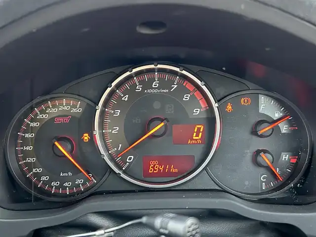 スバル ＢＲＺ tS 群馬県 2015(平27)年 7万km サンライズイエロー 6MT/カロッツェリアメモリーナビ/（DISC/FM/AM/フルセグTV/SD/Bluetooth/USB）/ts専用カラー/ts LIMITED EDITION 300プレート/ts専用スカッフプレート/STIプッシュスタートボタン/STIシフトノブ/STI×RECAROセミバケットシート/STI革巻きステアリング/STIフロントリップ/STIフレキシブルVバー/STIキャリパーブレーキ/STI18インチアルミ/スリットローター/ビルシュタイン足回り/アルミスポーツペダル/ヘッドライトレベライザー/LEDヘッドライト/LEDデイライナー/オートライト/両側オートパワーウインドウ/クルーズコントロール