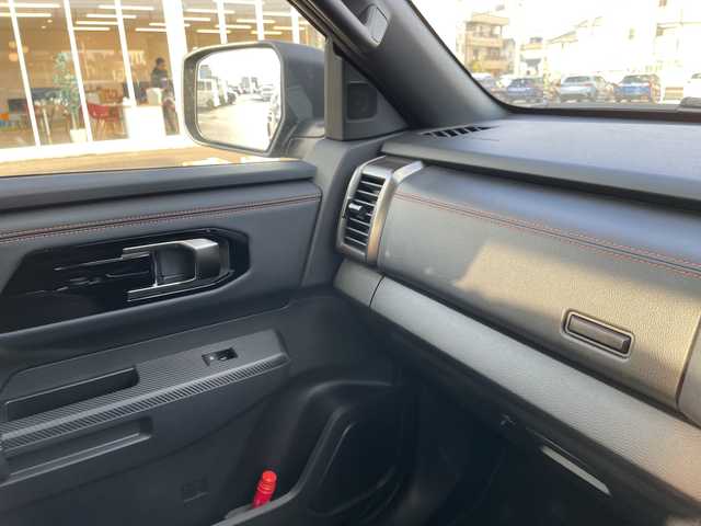 三菱 トライトン GSR 石川県 2025(令7)年 0.1万km グレー ４ＷＤ　ディーゼル　純正ナビ　フルセグＴＶ　全方位カメラ　ＬＥＤヘッドライト　革シート　シートヒーター　ハンドルヒーター　レーダーブレーキ　レーダークルーズ　コーナーセンサー　保証書