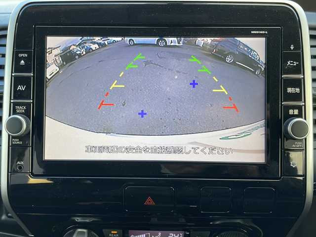 日産 セレナ ハイウェイスター プロパイロットED 岩手県 2017(平29)年 9.6万km ブリリアントホワイトパール プロパイロット　衝突被害軽減　純正８型ナビ　バックカメラ　Ｂｌｕｅｔｏｏｔｈ　ＣＤ／ＤＶＤ再生　ＵＳＢ接続　フルセグ　両側パワースライドドア　後席ＵＳＢ電源　純正１５インチＡＷ　ＥＴＣ　スペアキー